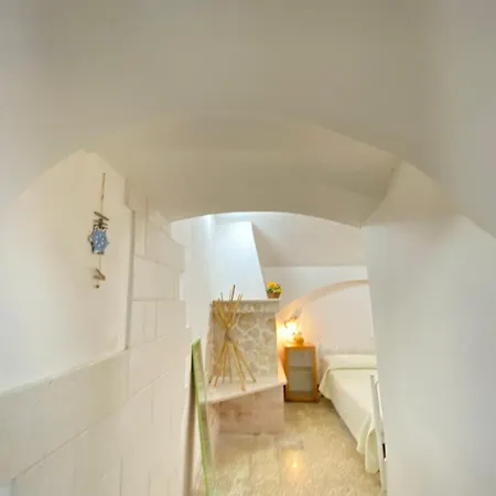 Ferienhaus Lo Scoglio Bianco *