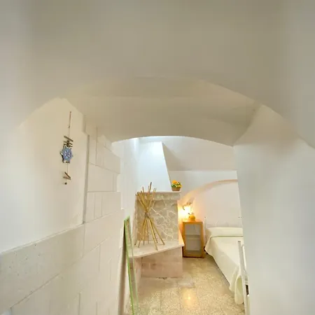 Ferienhaus Lo Scoglio Bianco *