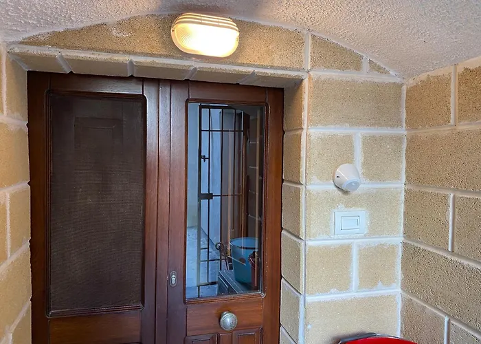 Lo Scoglio Bianco Будинок відпочинку Галліполі